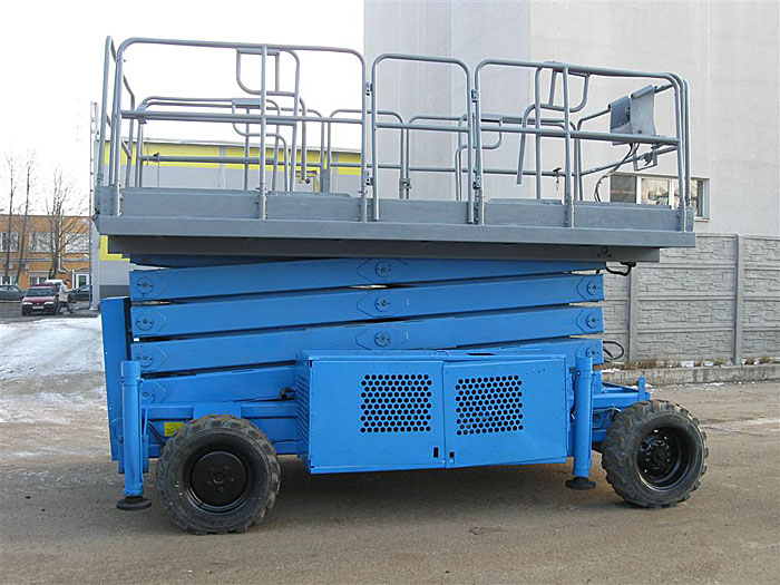 Подъемник ножничный Upright LX50