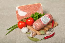 Фарш  " Семейный ",п/ф  рубленый из мяса птицы (лоток, туба, 700гр) 
