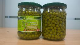 Горошек зеленый консервированный, высшего сорта.