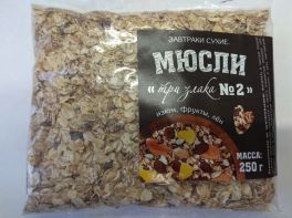 Мюсли "три злака №4" изюм, ягоды 