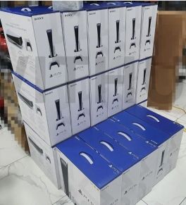 PS5 Sony PlayStation 5 версия на диске + 5 бесплатных игр и 2 контроллера